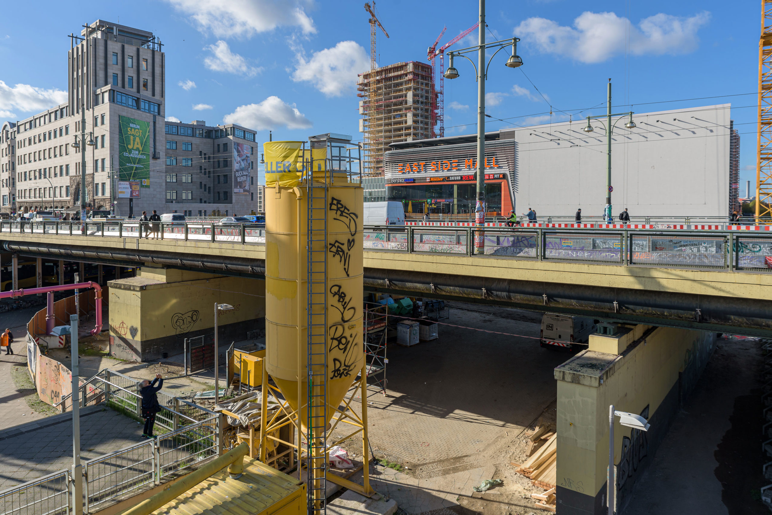 Edge-East-Side-Berlin-0002-7787